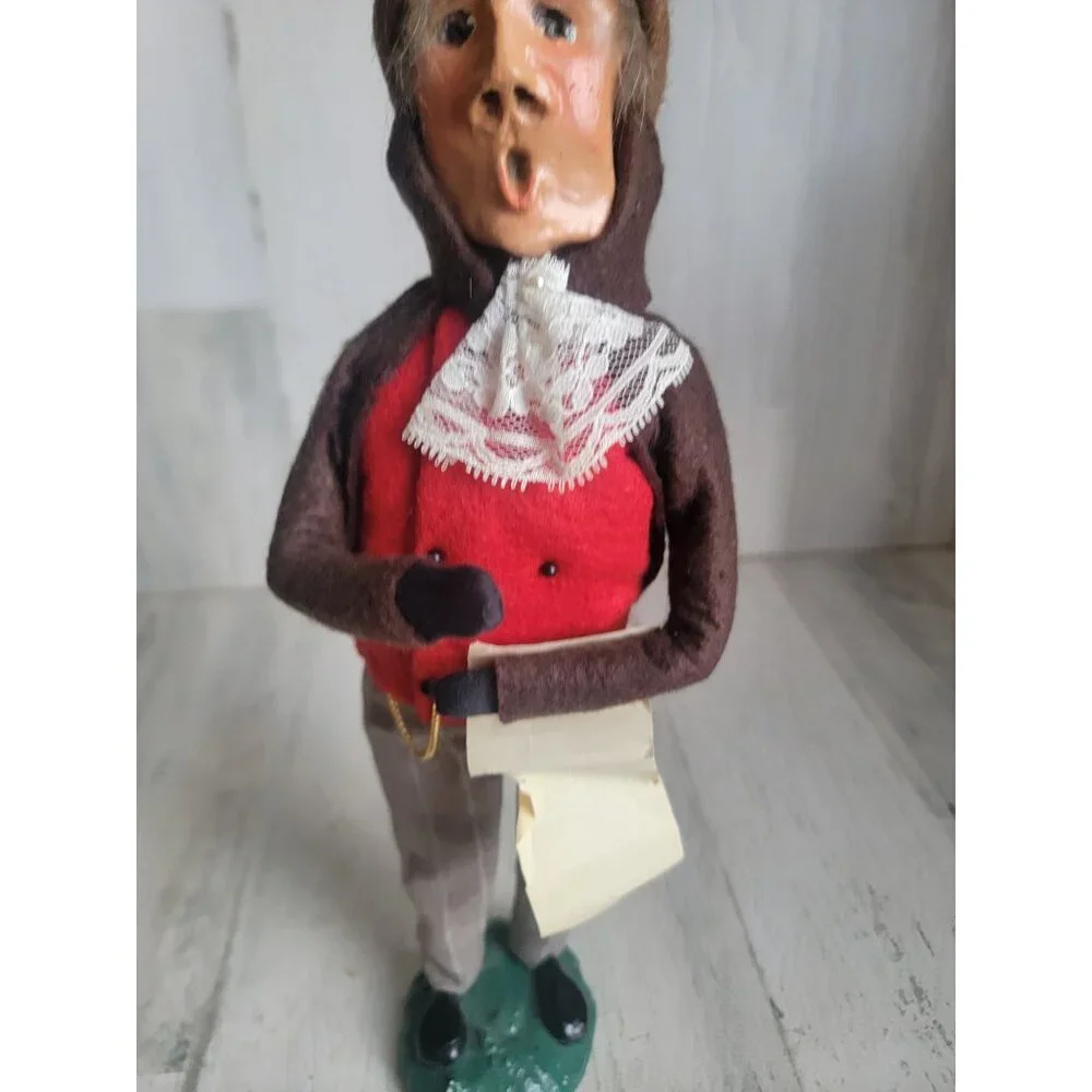 Byer's Choice vintage old‎ man caroler sheet music xmas figure